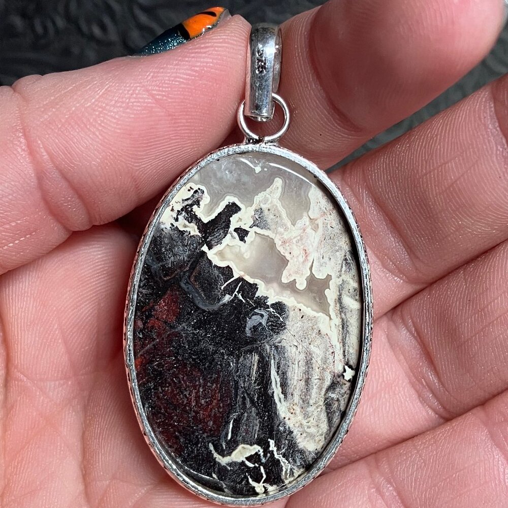 Stunning Brecciated Jasper Stone Pendant Crystal Jewelry - Picture 7 of 8